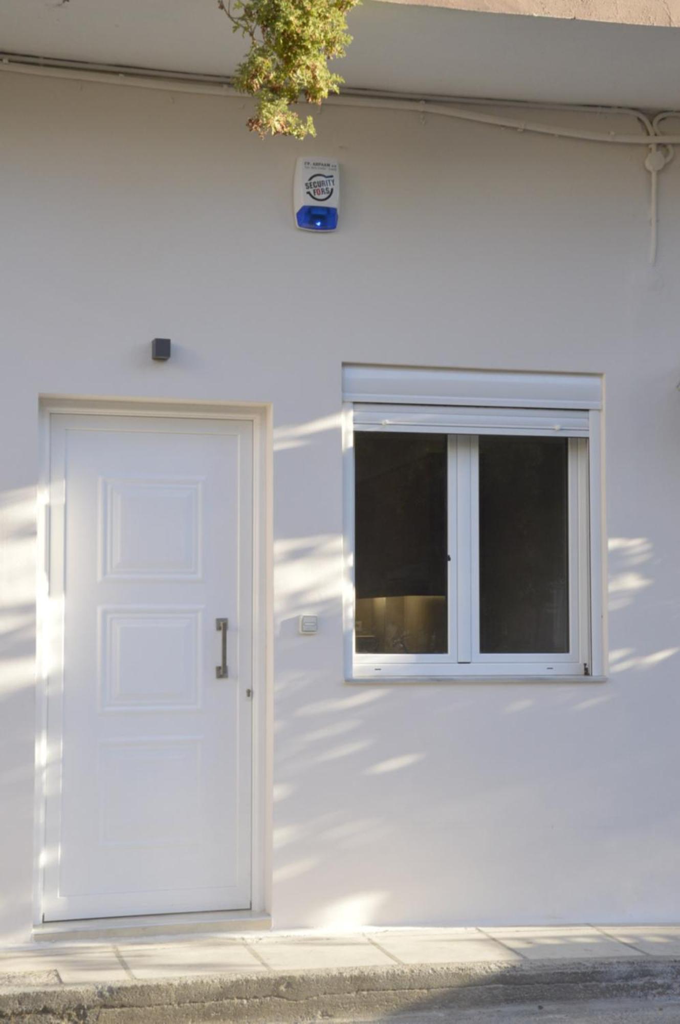 Neon Apartment, Modern, High Quality, Central Apt, Heraklion City エクステリア 写真